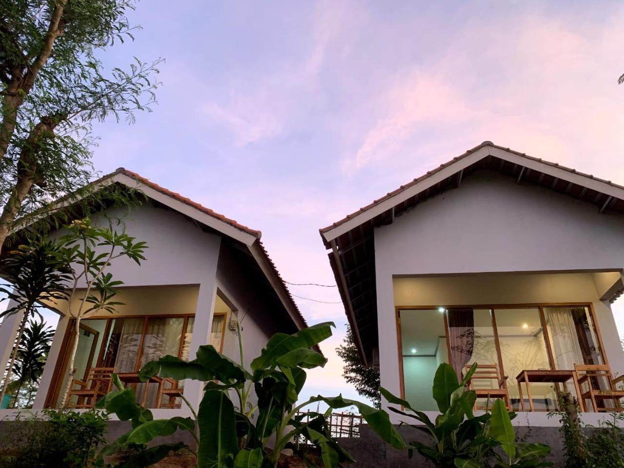 Tommy Homestay Plambi Buitenkant foto