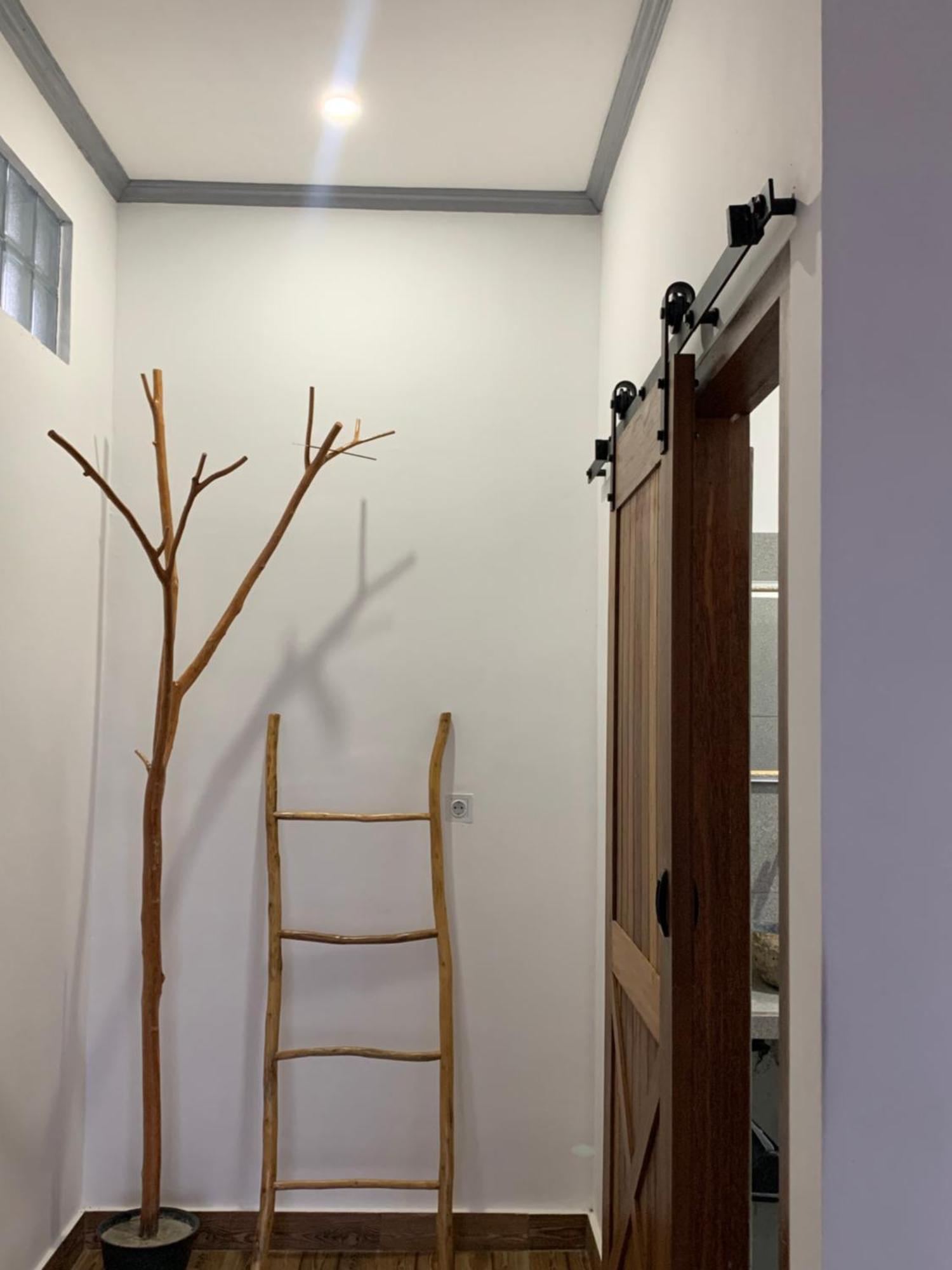 Tommy Homestay Plambi Buitenkant foto